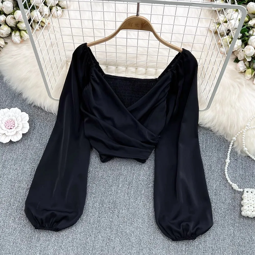 Fashionable V-neck pleated bubble long-sleeved shirt for women, fashionable and chic short top     S3962