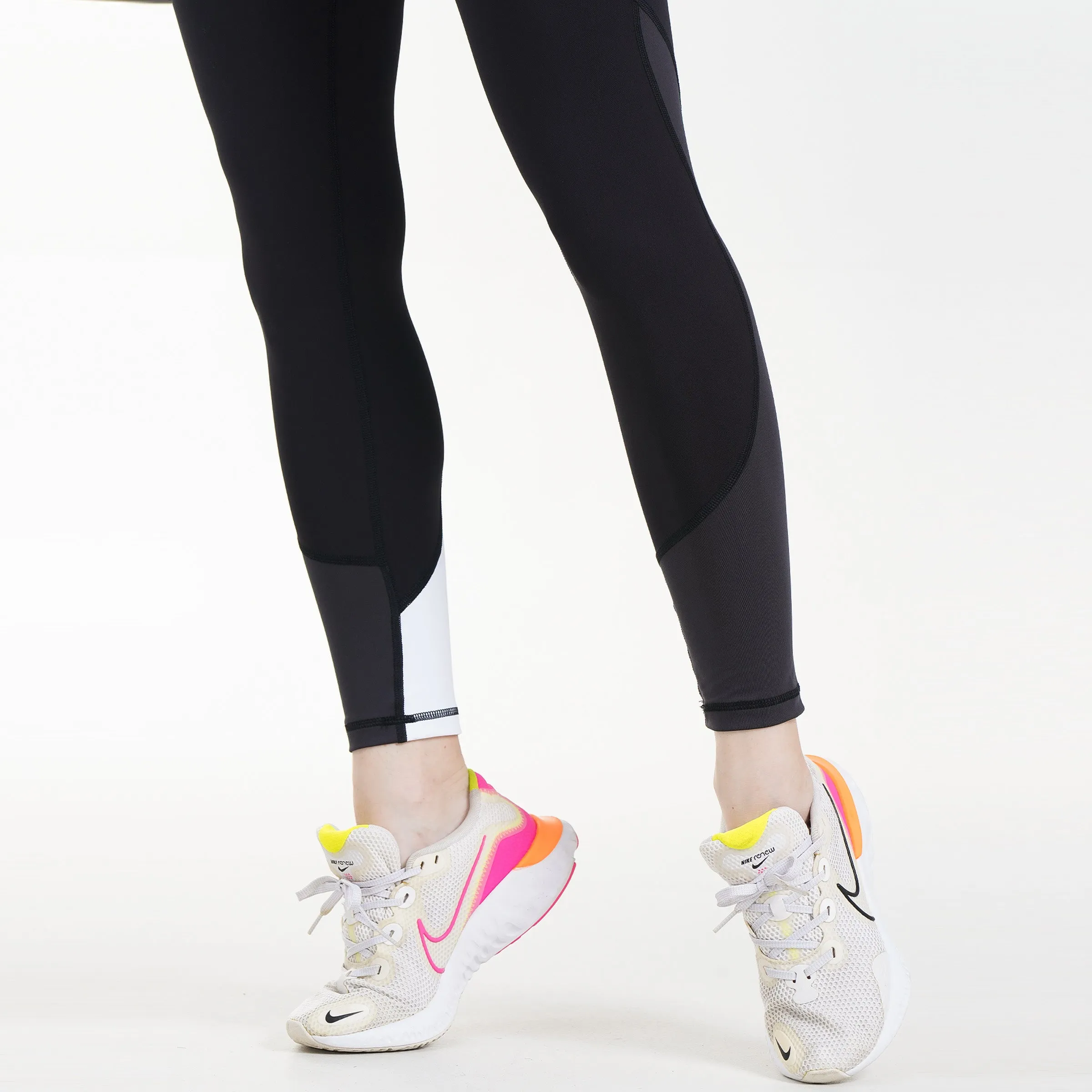 Quantum Plus Leggings (Black)