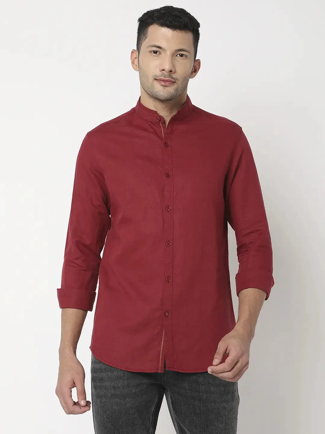 Spykar Men Maroon Cotton Slim Fit Plain Shirt