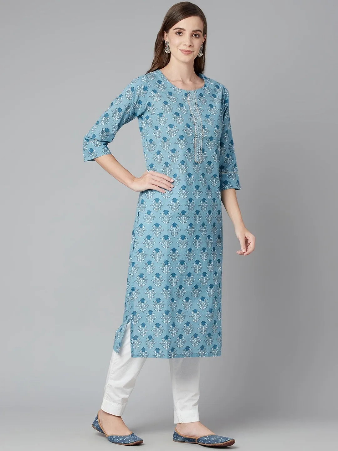 Women'S Sky Blue Floral Straight Kurta